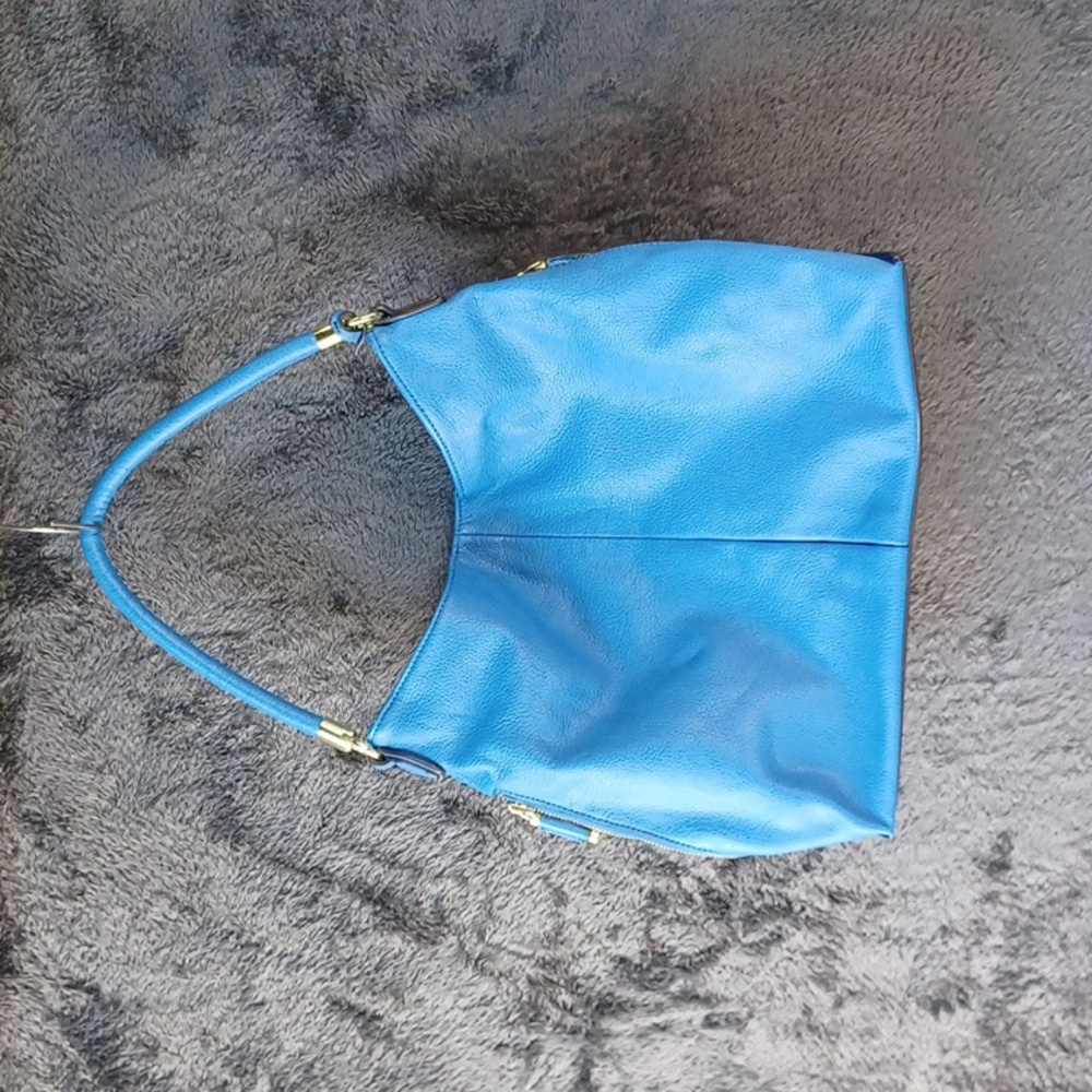 Liz Claiborne Baby Blue Shoulder Bag